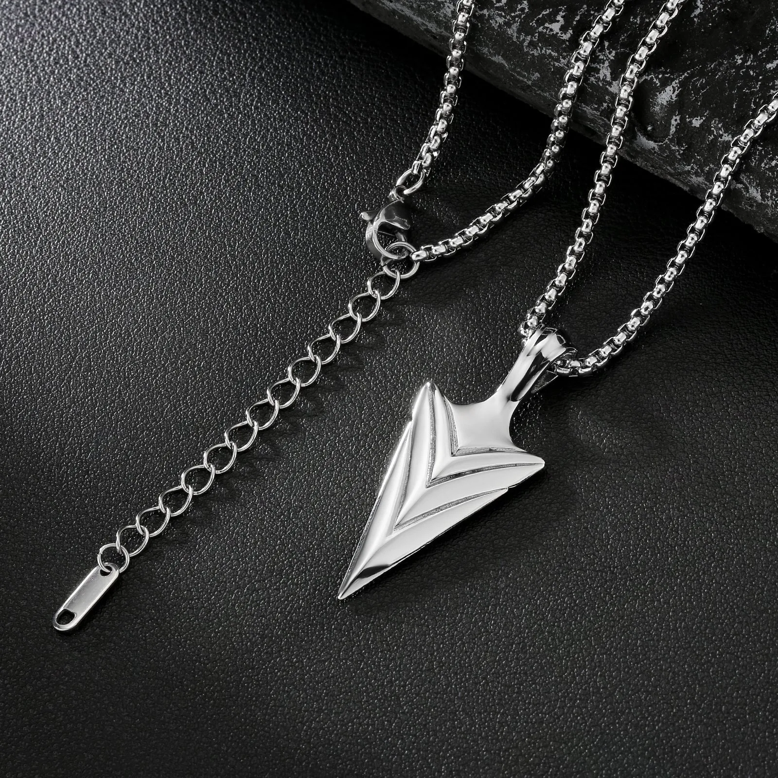 Arrowhead Pendant Necklace KRKC