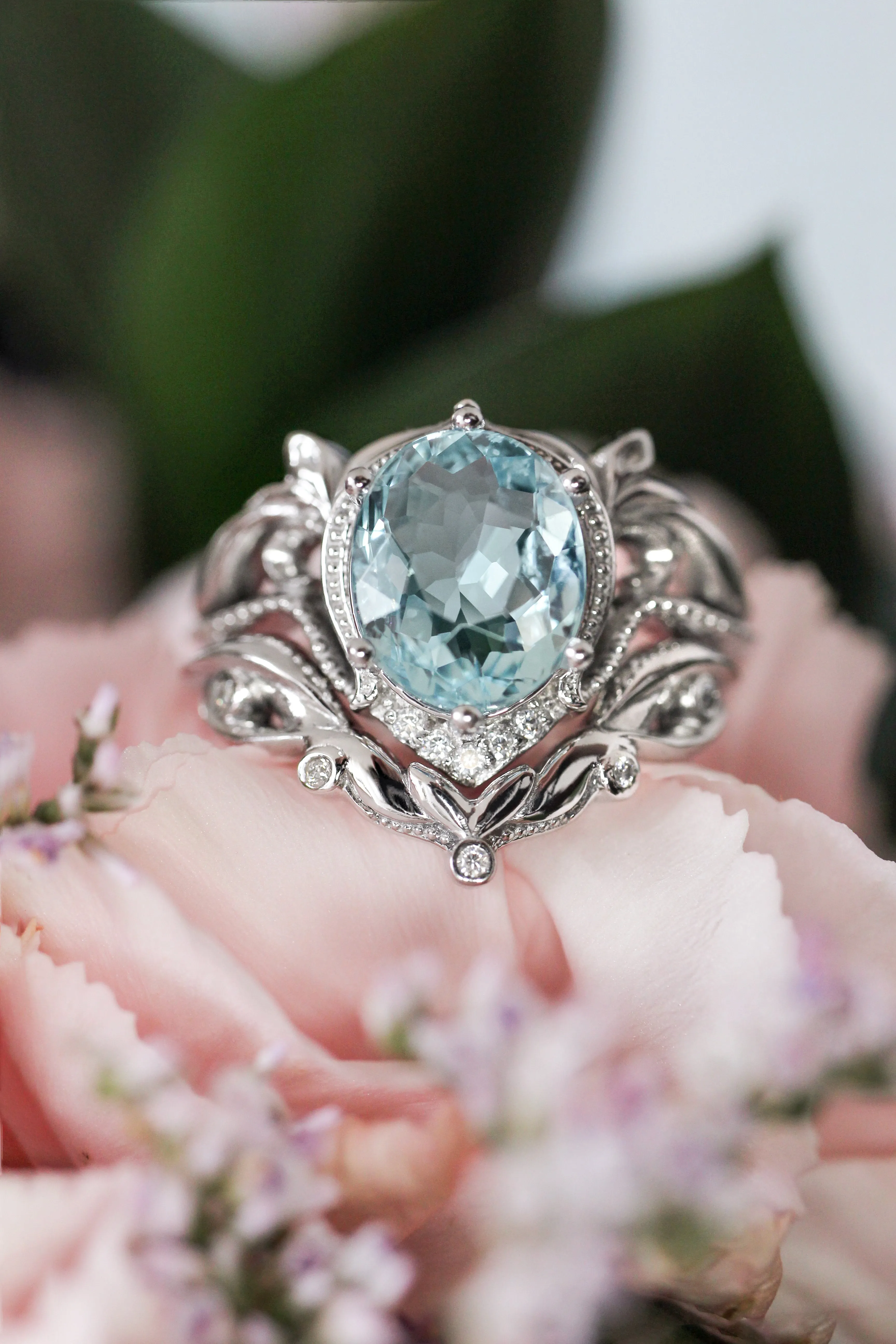 Art nouveau bridal ring set with aquamarine / Lida oval