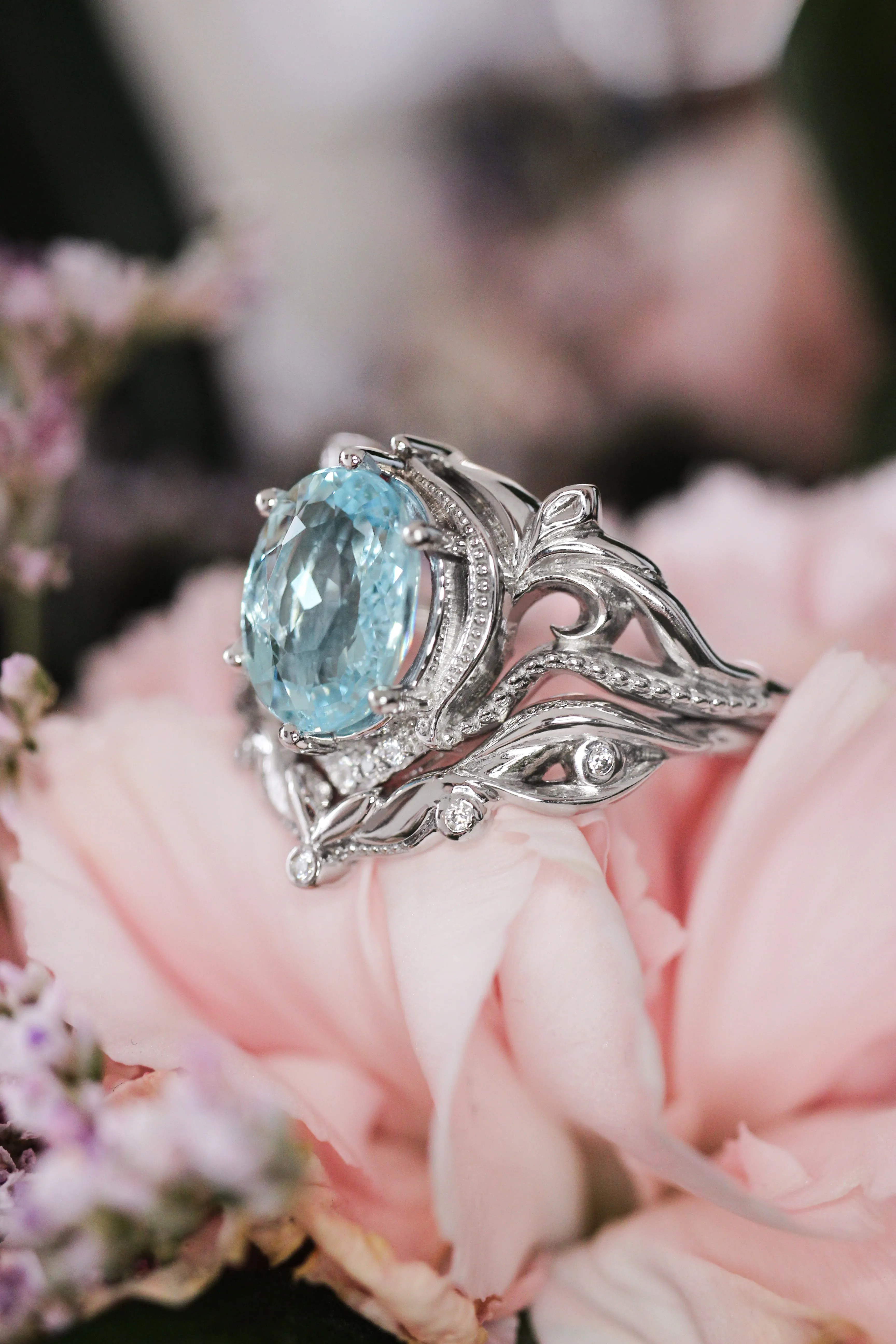 Art nouveau bridal ring set with aquamarine / Lida oval