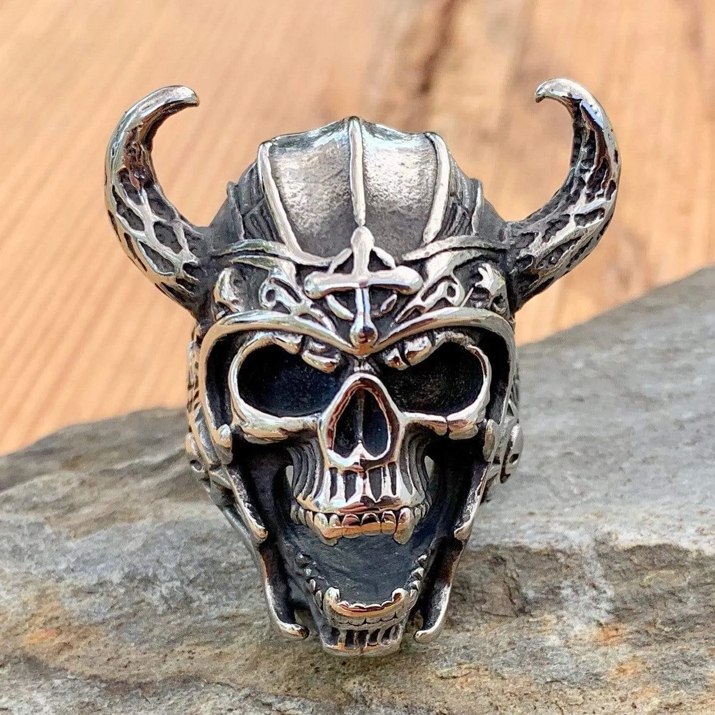 Bone Crusher - Valhalla Viking Skull - R18