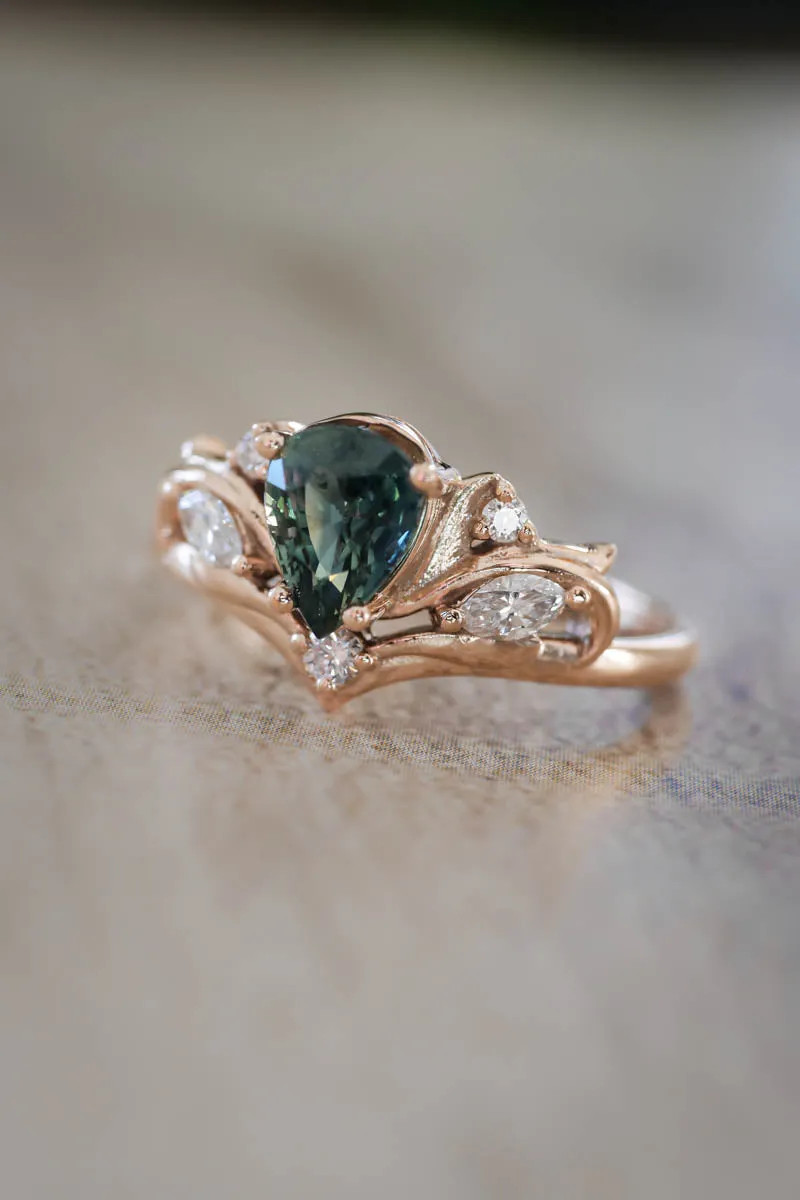 Bridal ring set with pear cut green sapphire / Swanlake