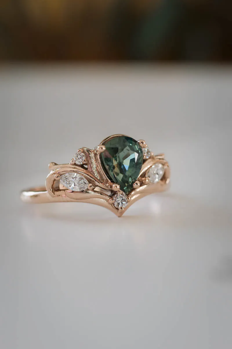 Bridal ring set with pear cut green sapphire / Swanlake