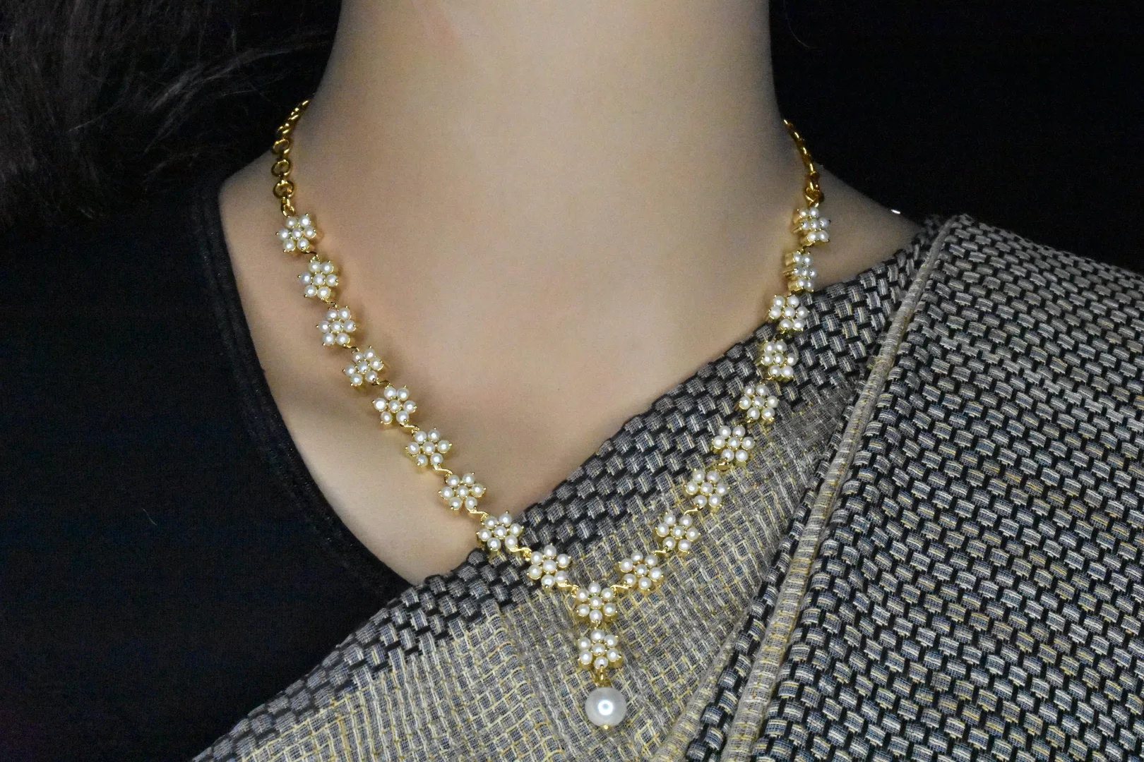 Dainty Pearl Necklace