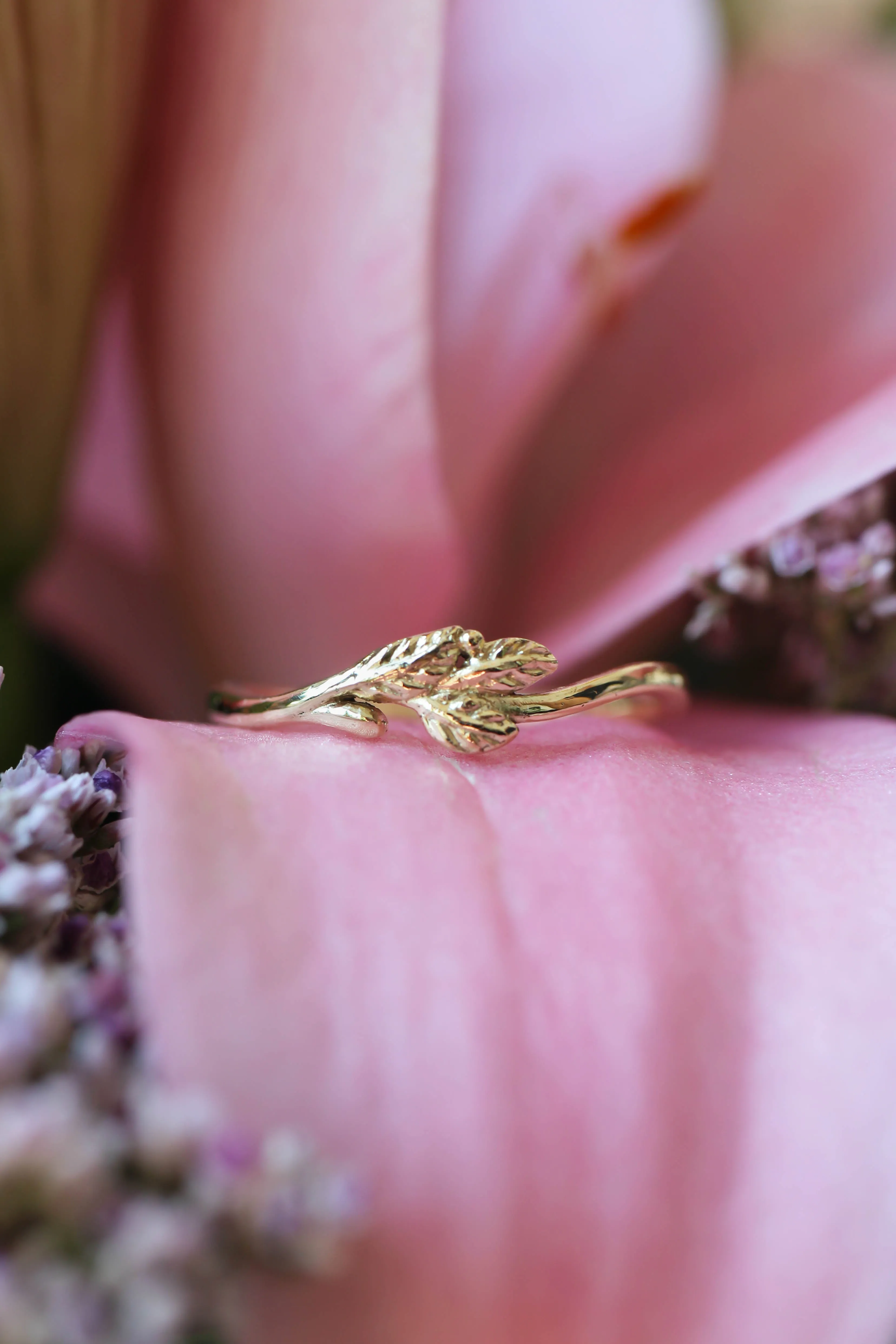 Dainty twig wedding band, solid gold ring