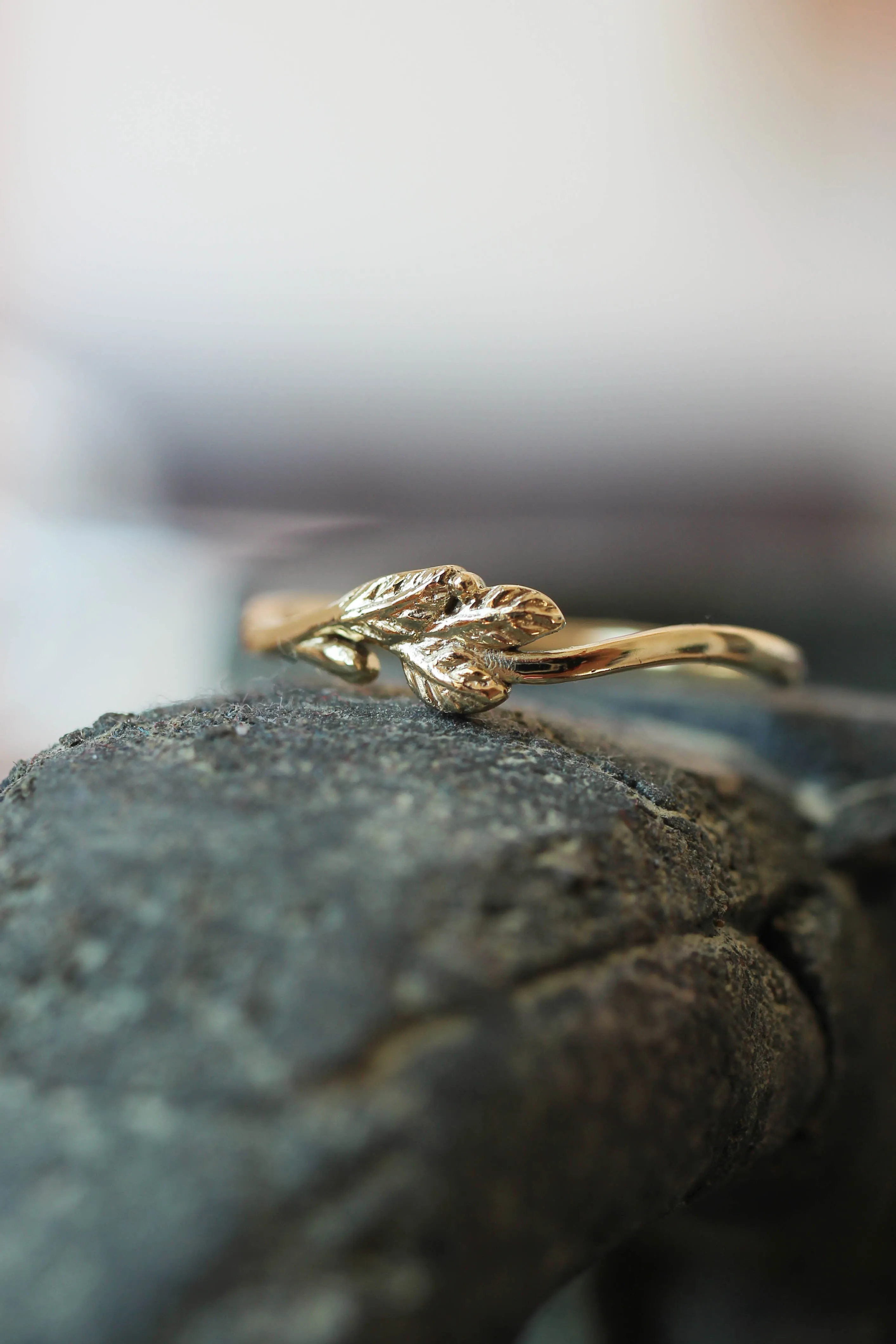 Dainty twig wedding band, solid gold ring