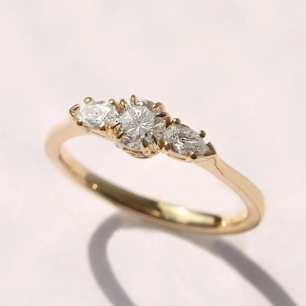 Emma 4mm Gold Ring White Diamonds