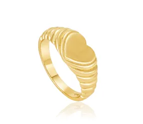 Este Heart Signet Ring in Gold