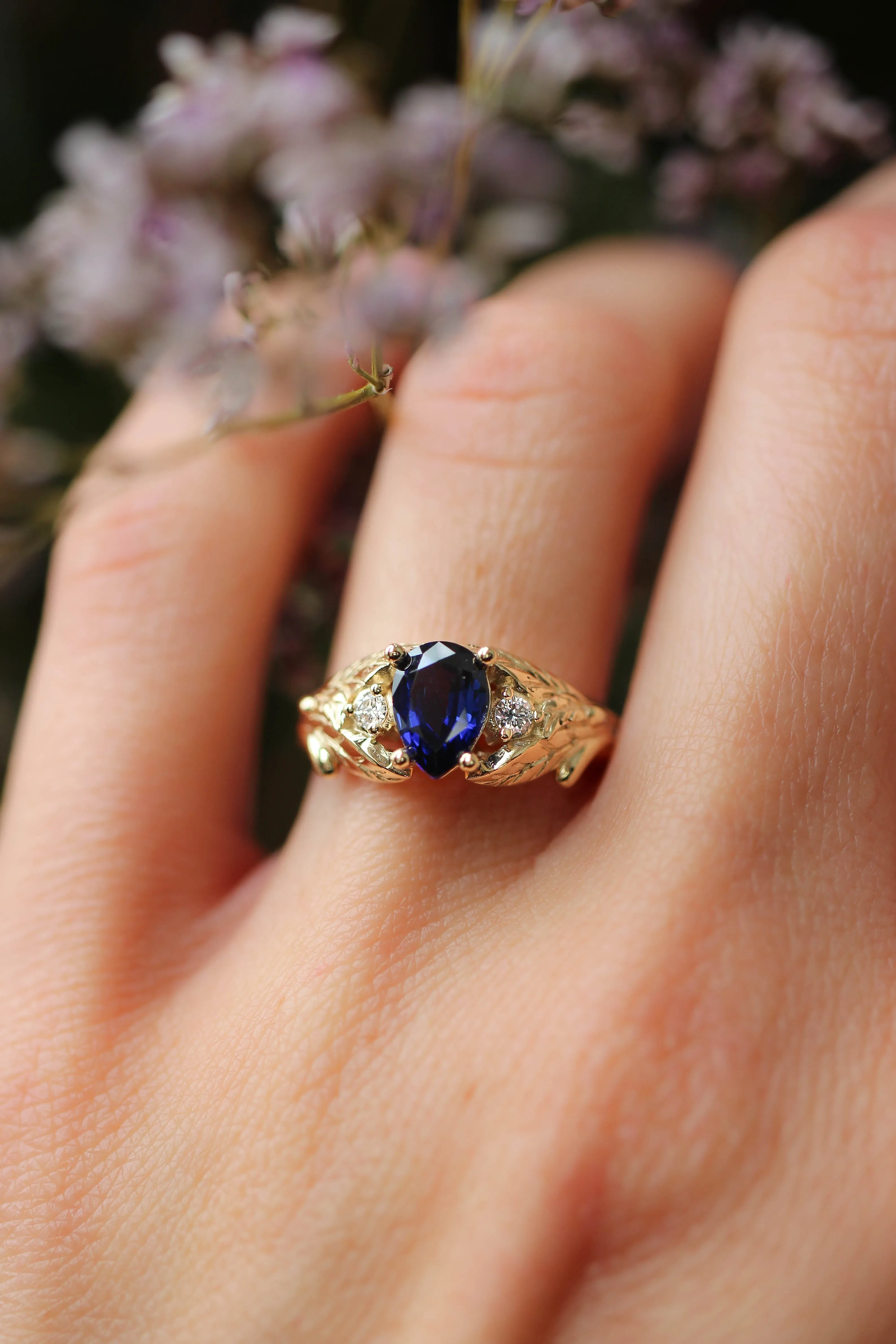 Lab sapphire and natural diamonds ring / Wisteria