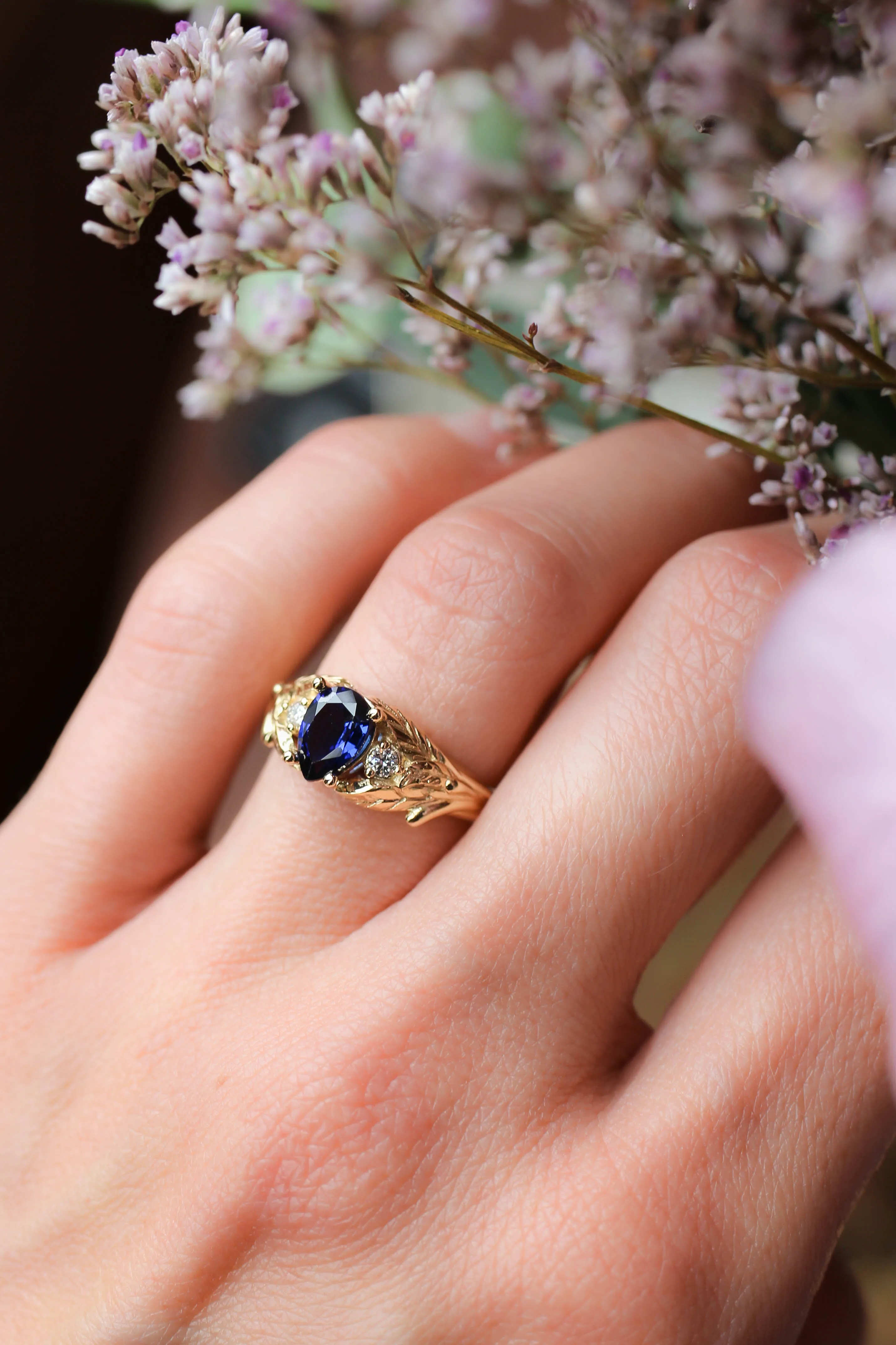 Lab sapphire and natural diamonds ring / Wisteria