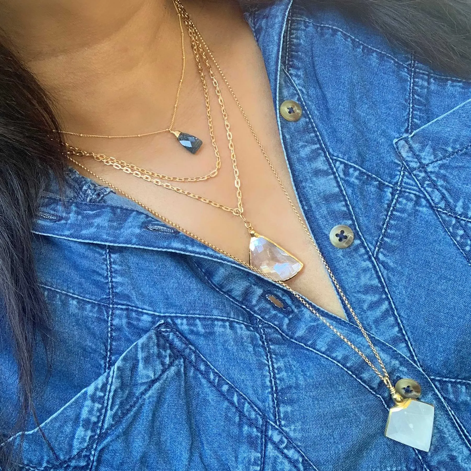 Manifestation - Quartz Crystal Gold Pendant Necklace