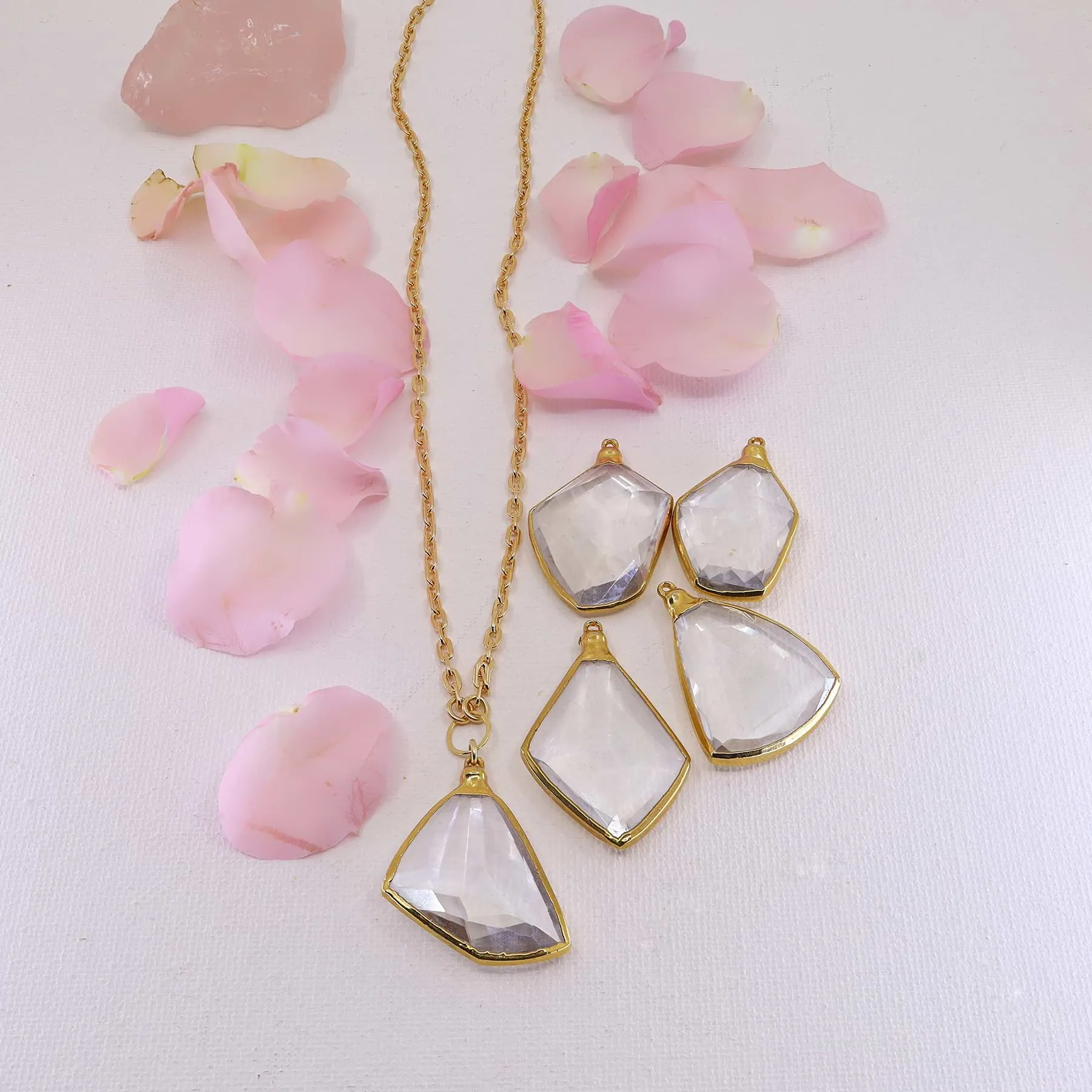 Manifestation - Quartz Crystal Gold Pendant Necklace