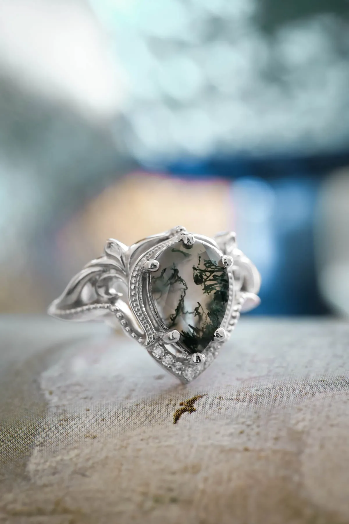 Pear moss agate engagement ring, gold statement ring / Lida