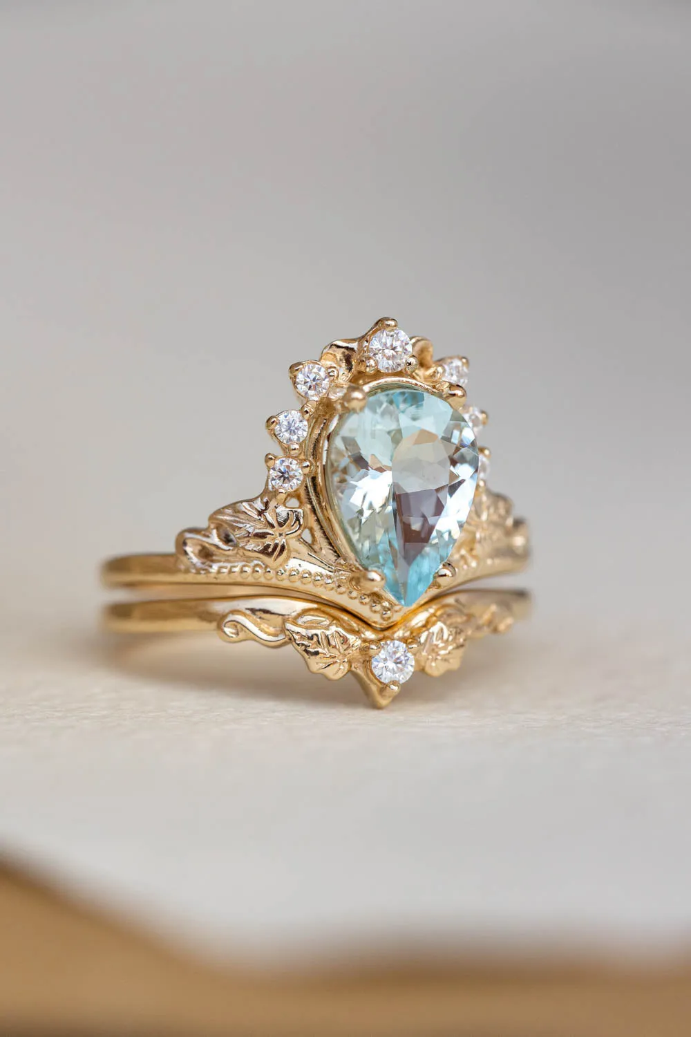 READY TO SHIP: Ariadne bridal ring set in 14K yellow gold, natural aquamarine 10x7 mm, moissanites, RING SIZE - 7 US