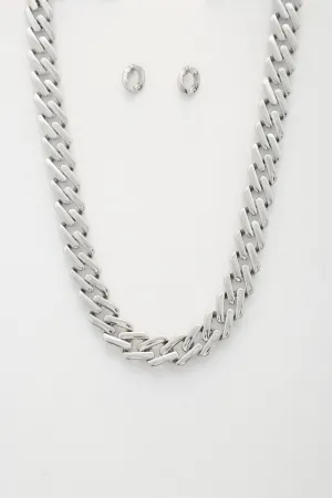 Rectangle Link Metal Necklace