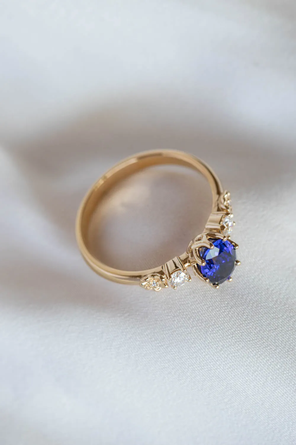 Royal blue sapphire engagement ring, flower promise ring with lab sapphire and diamonds / Fiorella