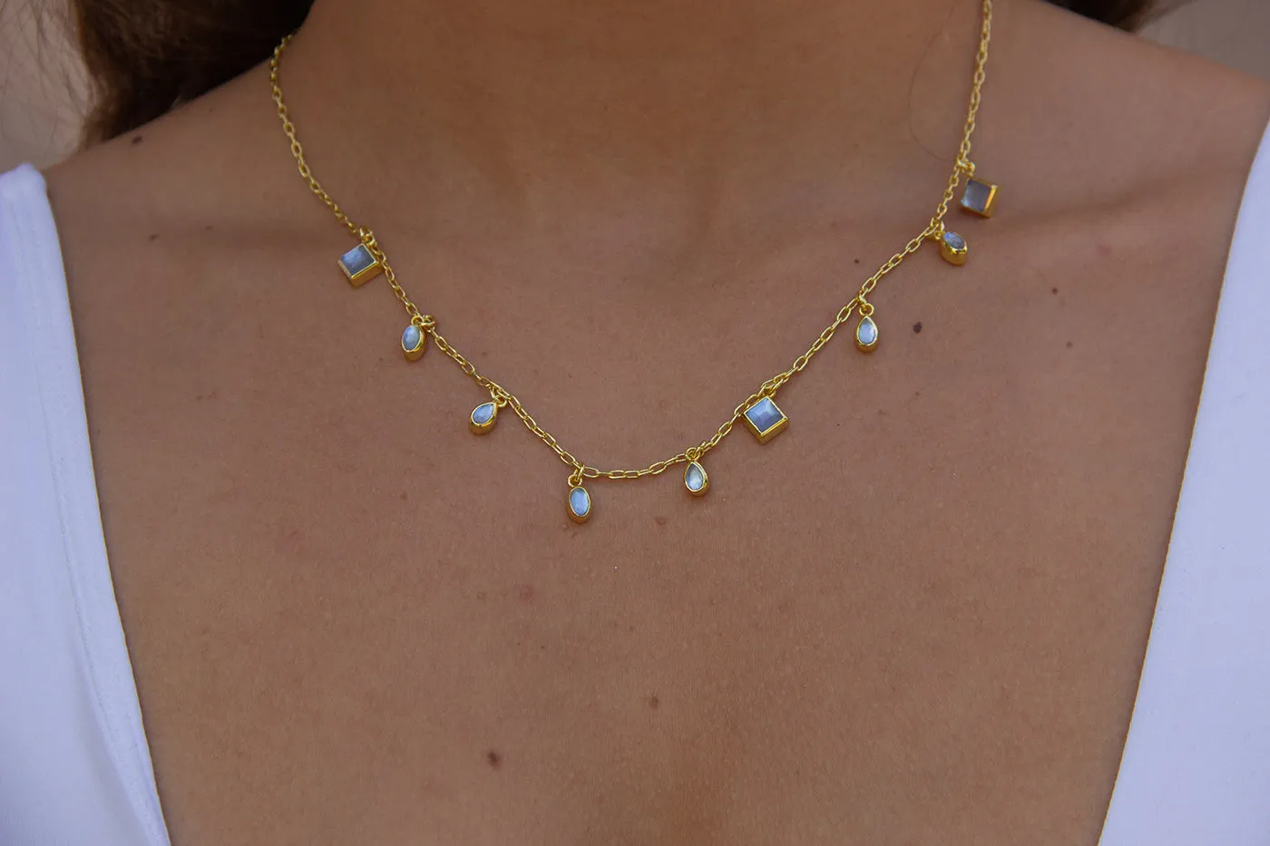 Vianda Necklace